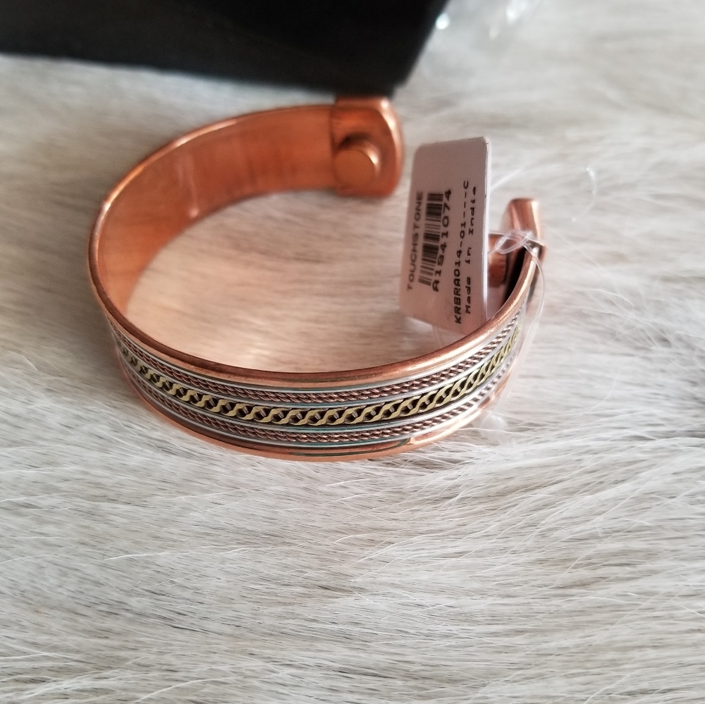 Copper Bangle - Picture 4 of 6